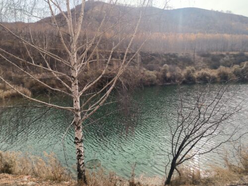 Однодневный поход учащихся кружка "Юные туристы-краеведы" в посёлок/ущелье Ак-Тюз